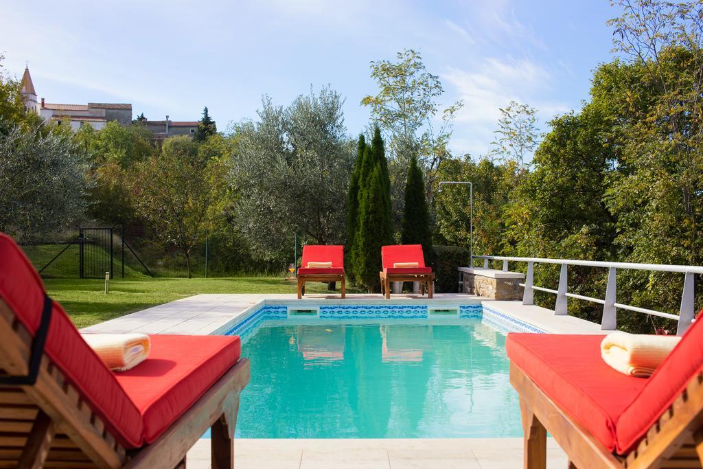 Villa Momiano With Private Pool Momjan Экстерьер фото